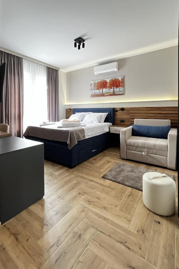 Caka Luxury Rooms & Restaurant Cuprija Ngoại thất bức ảnh