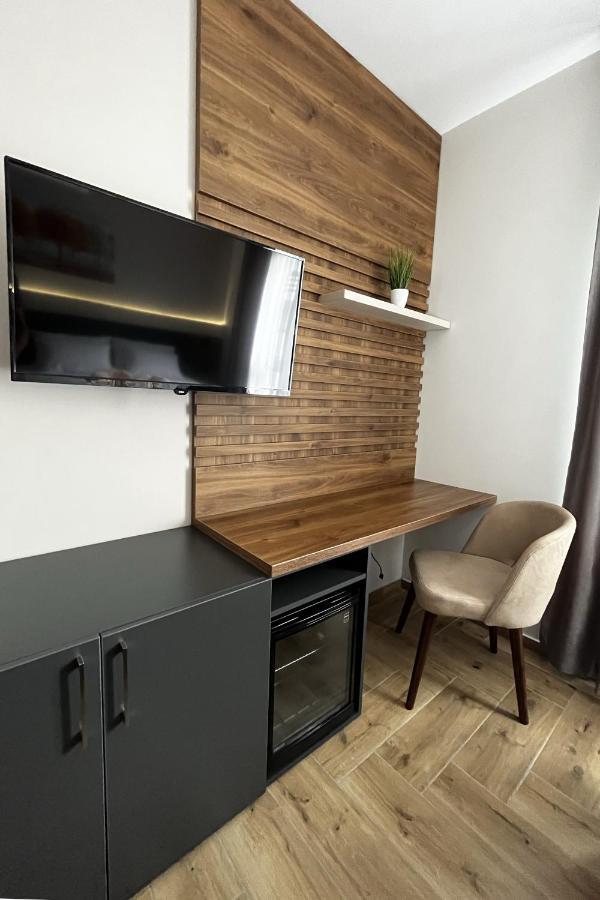 Caka Luxury Rooms & Restaurant Cuprija Ngoại thất bức ảnh