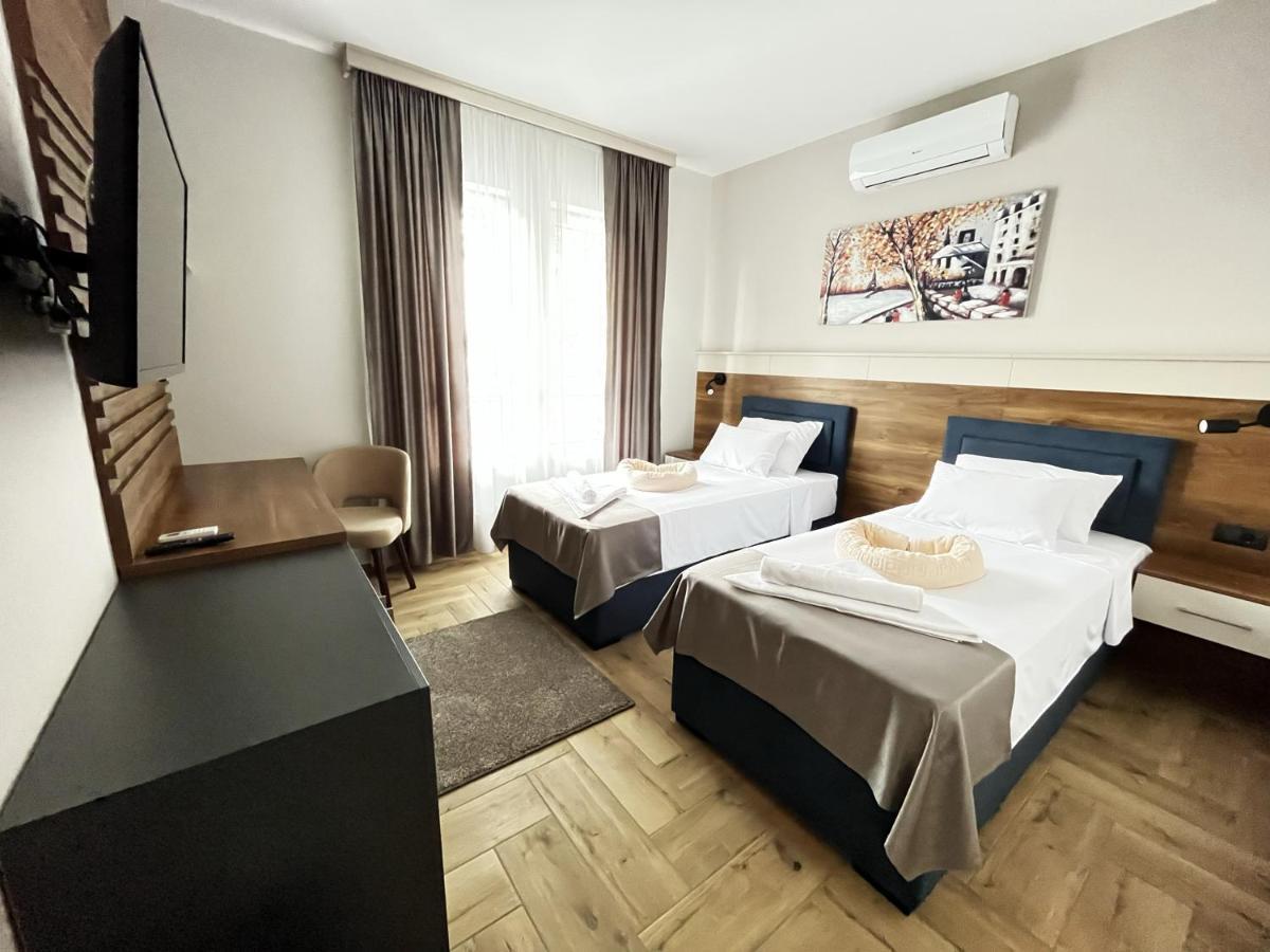 Caka Luxury Rooms & Restaurant Cuprija Ngoại thất bức ảnh